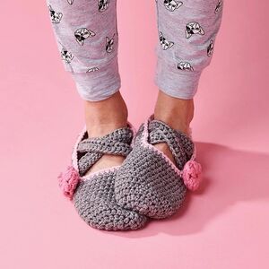 Grey crochet slippers with pink highlights